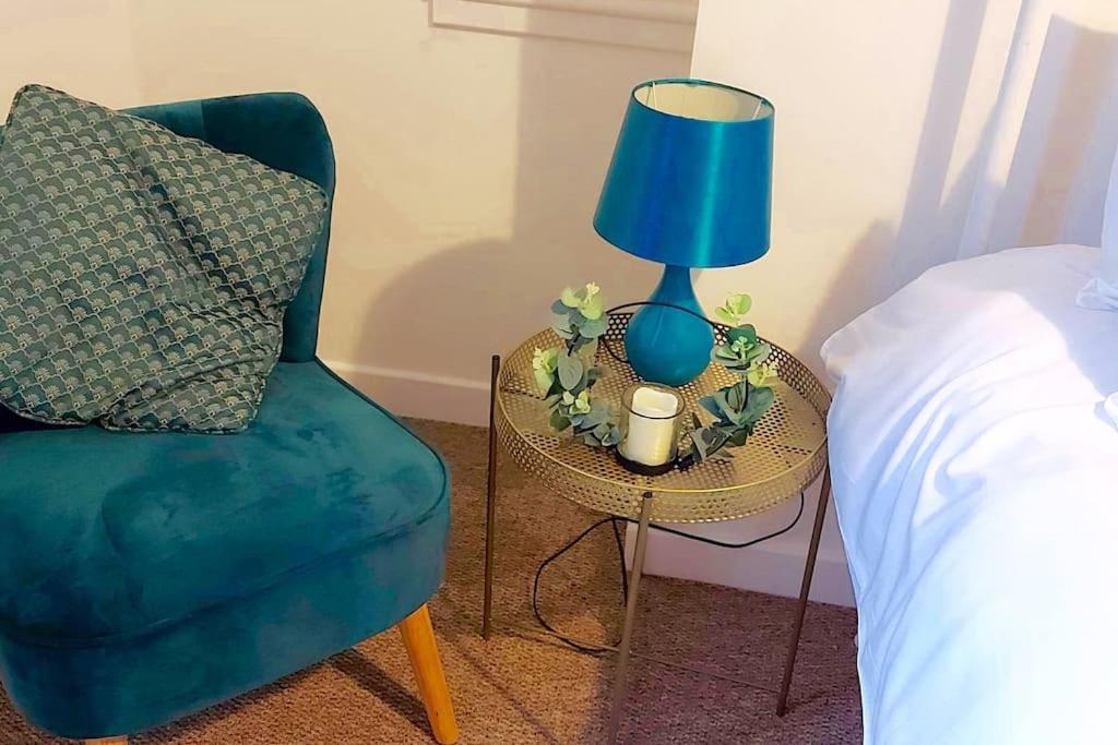 Flat 12A - Central, Modern, Bright Apartment With Free Wifi Oban Esterno foto